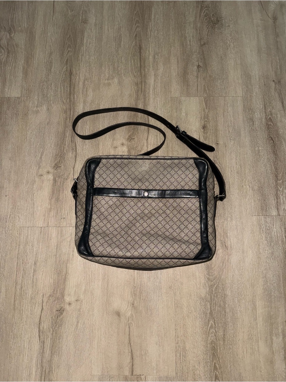 Gucci Men's Messenger Bag in Taupe and Black Trim
